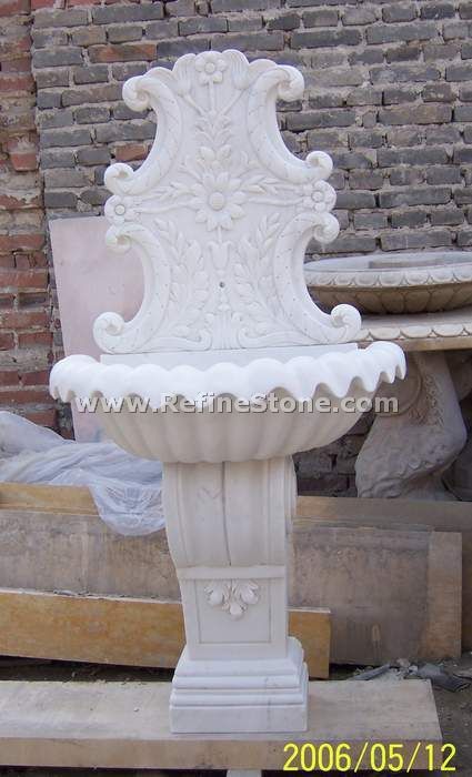 Flower design water fountain