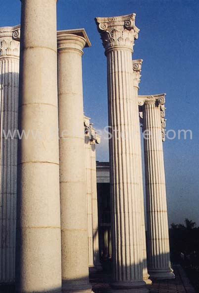 Columns and Roman posts,C5776